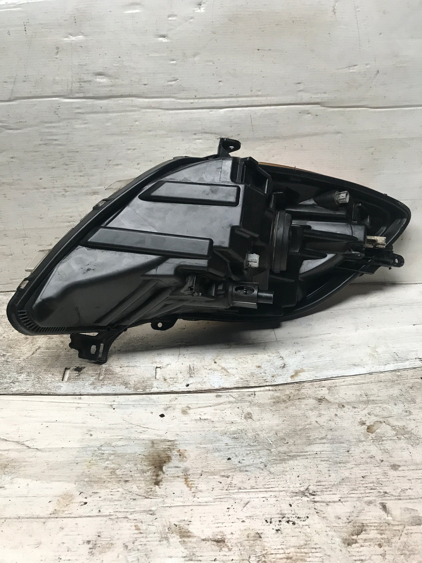 Faro Delantero Toyota Yaris 2009 2011
