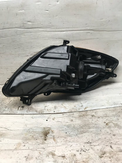 Faro Delantero Toyota Yaris 2009 2011