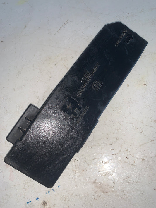 Tapa Fusilera Motor Ford Escape 2004 2008