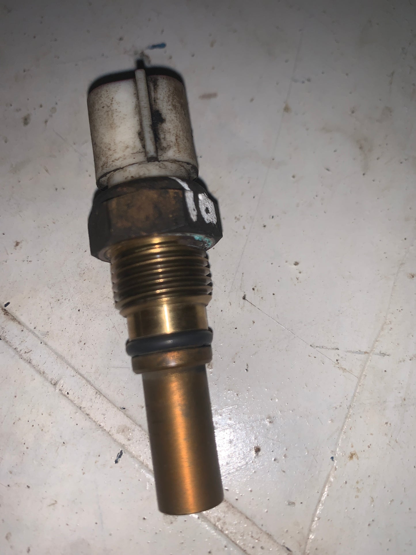 Valvula Temperatura Toyota Yaris 2000 2005 Radiador