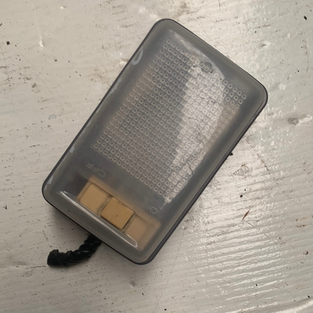 Lampara Luz Techo Central Maleta Interna Nissan Pathfinder 2001 2004