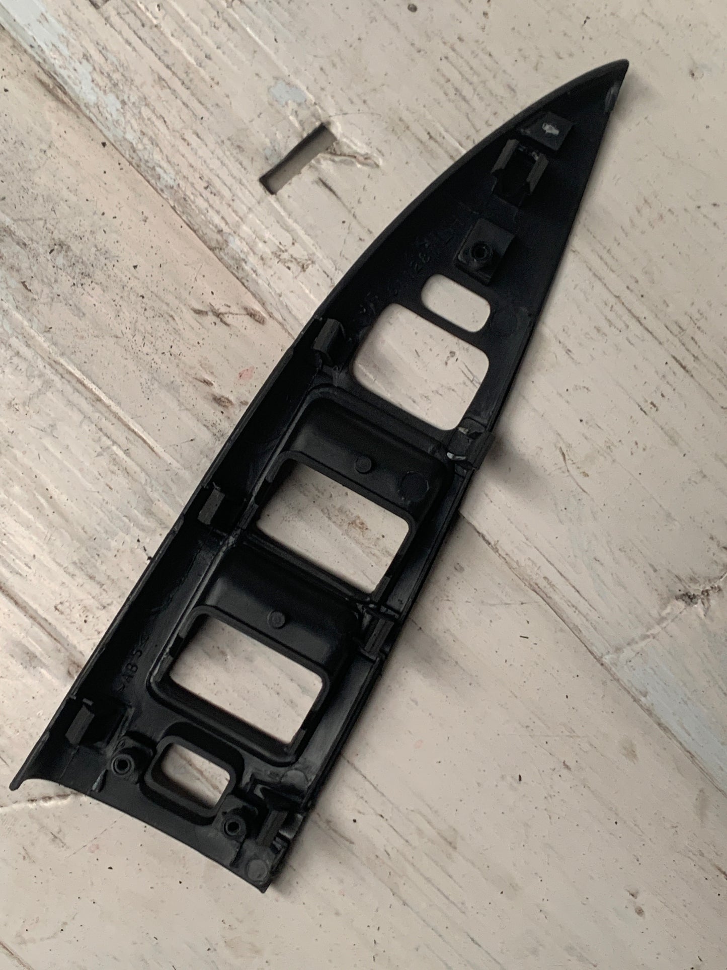 Embellecedor Mando Vidrio Mazda6