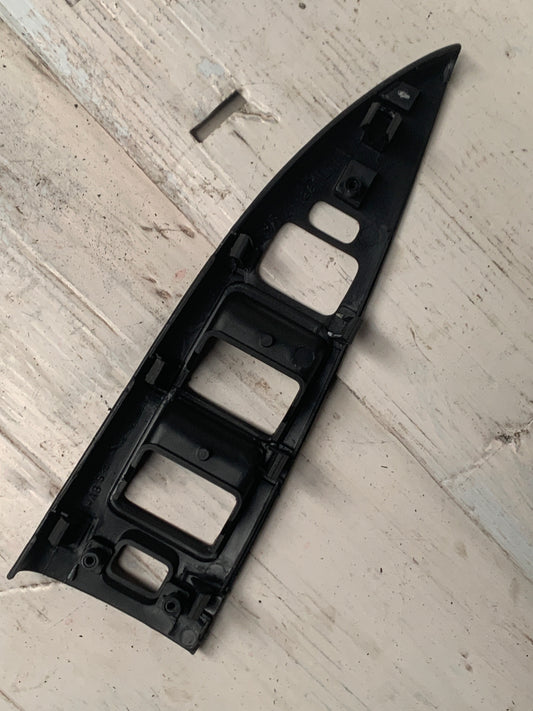 Embellecedor Mando Vidrio Mazda6