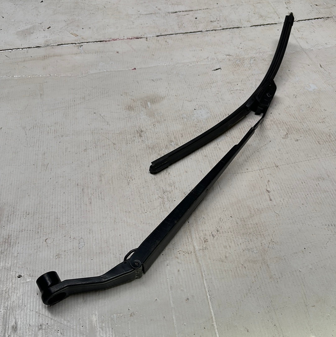 Brazo Limpia Parabrisa Dodge Neon