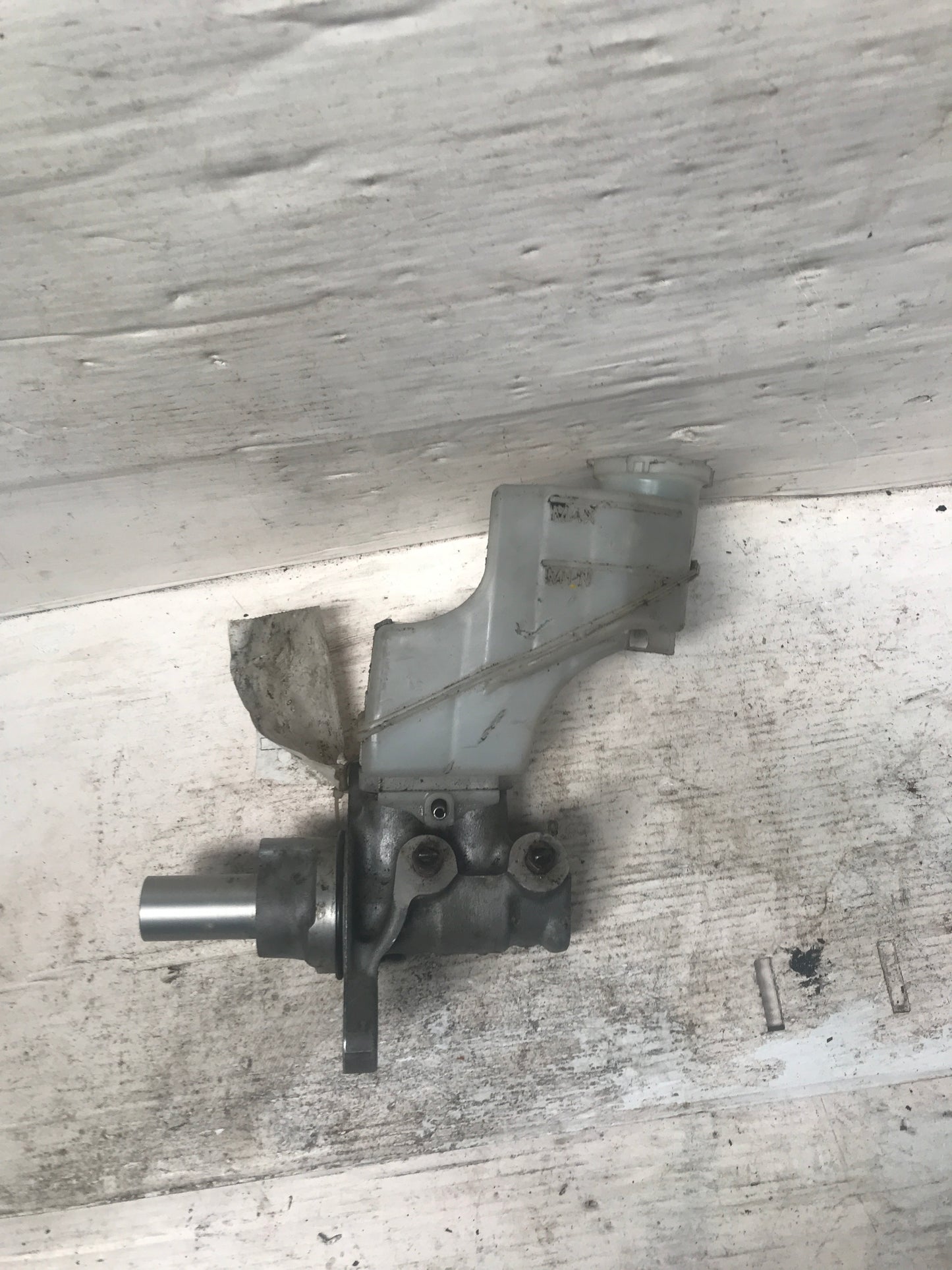 Bomba De Freno Nissan Altima 2011