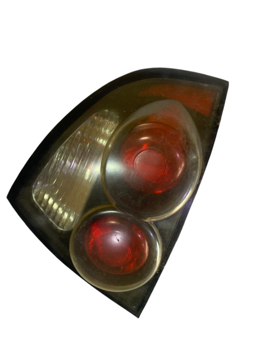 Stop Nissan Sentra B15 Mod Alteza