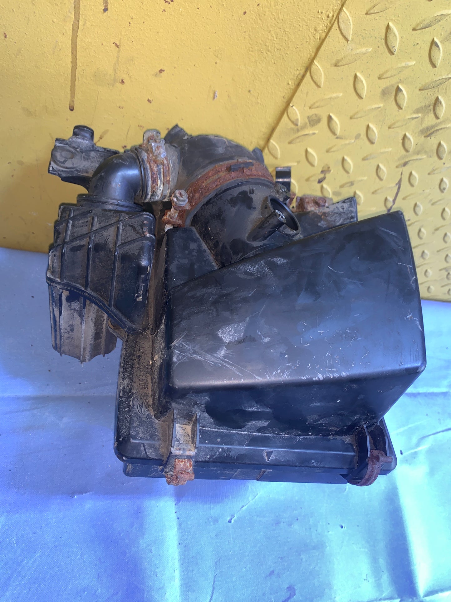 Caja Carcasa Filtro Purificación Aire Mazda3