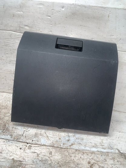 Guantera Inferior Co-Piloto Dodge Caliber 2005 2010