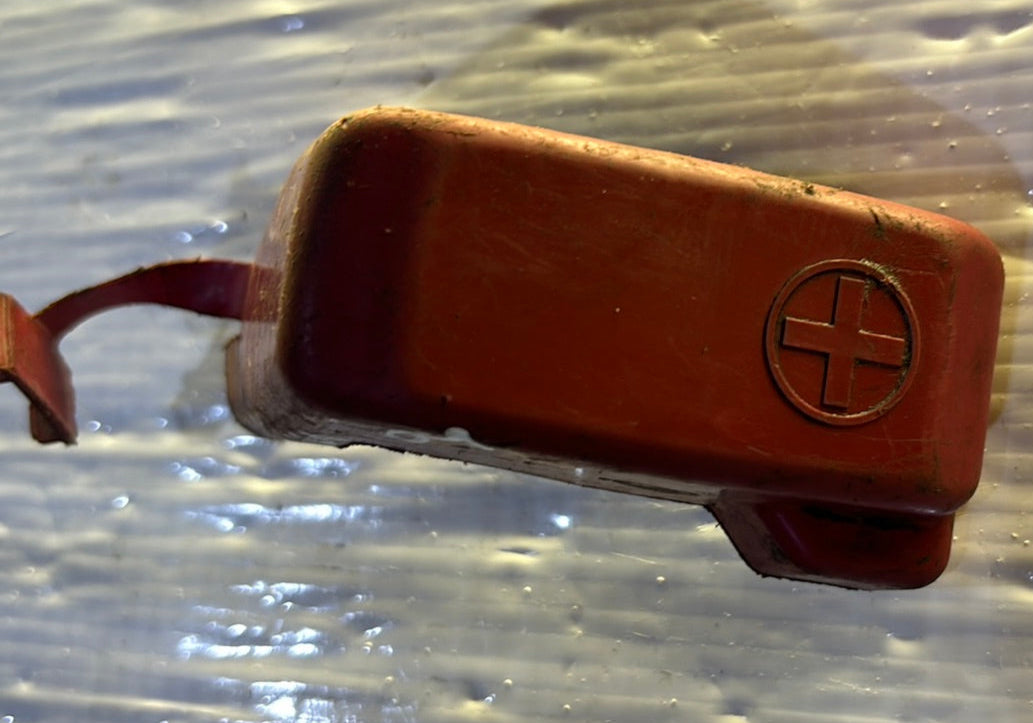 Tapa Borne Bateria Toyota Corolla 2004 2008