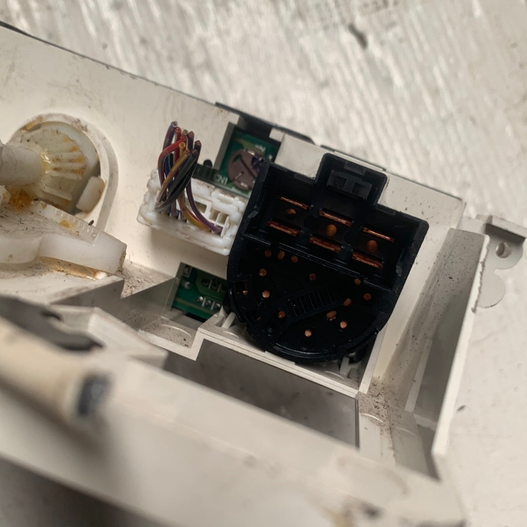 Mando Aire Acondicionado Nissan Xtrail Original