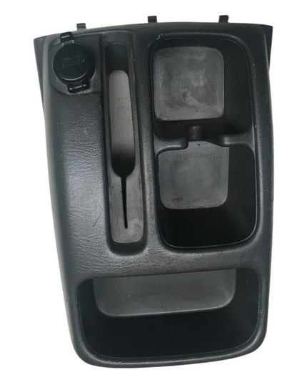 Moldura Consola Palanca Freno Mano Chevrolet Tracker 1999 2005