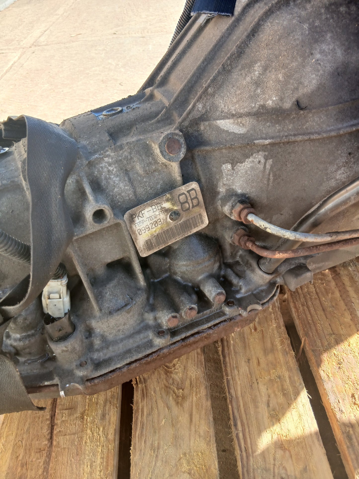 Motor y Caja F85P  Ford 4.6L 2v 2 Bobina