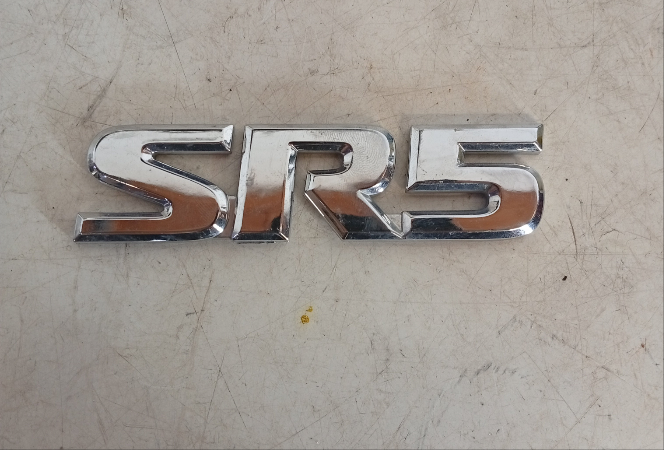 Emblema Letra Toyota Tundra SR5