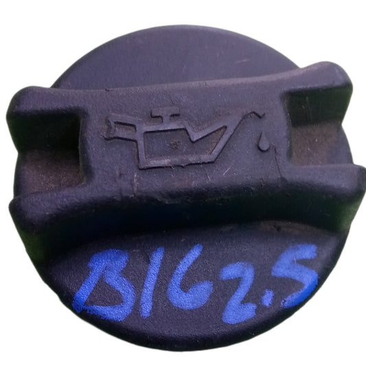 Tapa Aceite Nissan B16 2.5