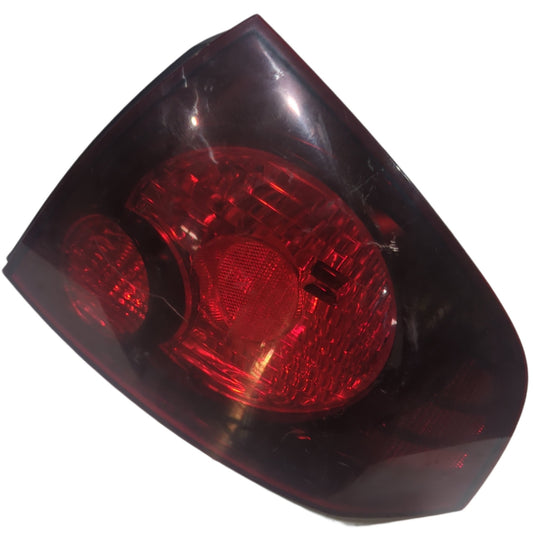 Stop Nissan Sentra B15 Fondo Rojo Original