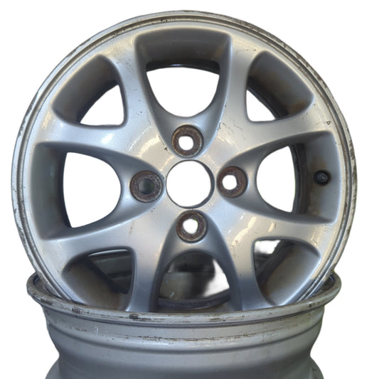 Rines Decorativos Toyota Yaris