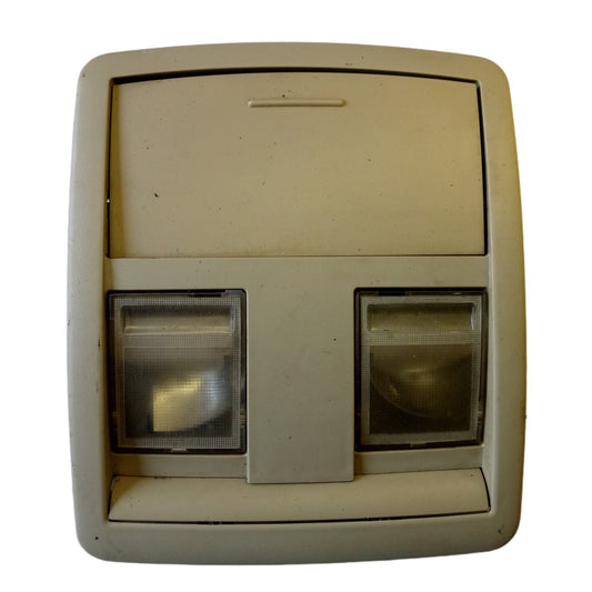 Lampara De Techo Delantera Jeep Grand Cherokke 2010