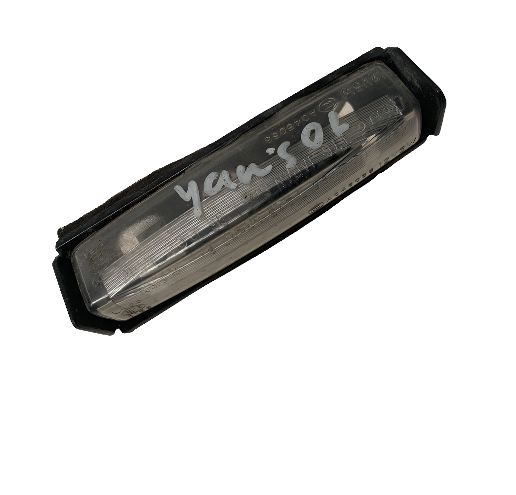 Luz Placa Toyota Yaris Belta 2007 2010