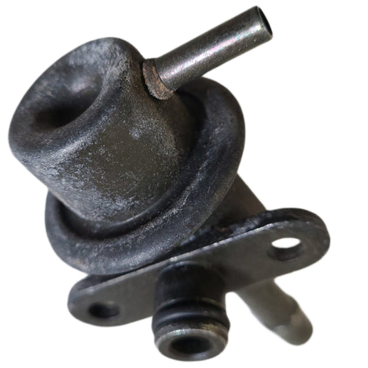 Regulador Presion Gasolina Nissan Sentra B15 1.8