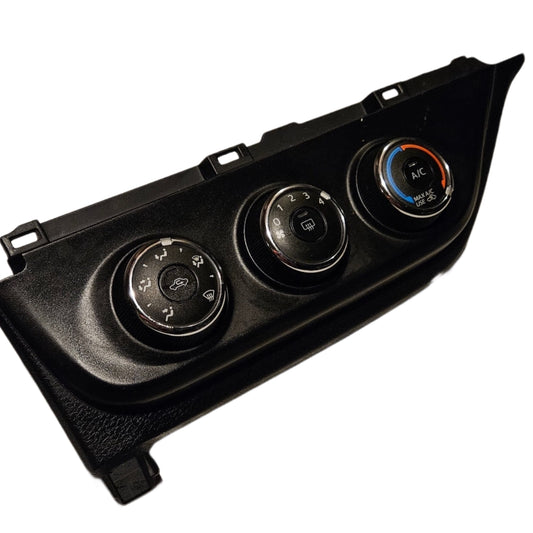 Mando Aire Acondicionado Toyota Corolla 2015 Original