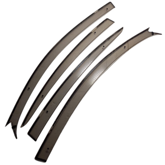 Embellecedor Ventana Mazda3