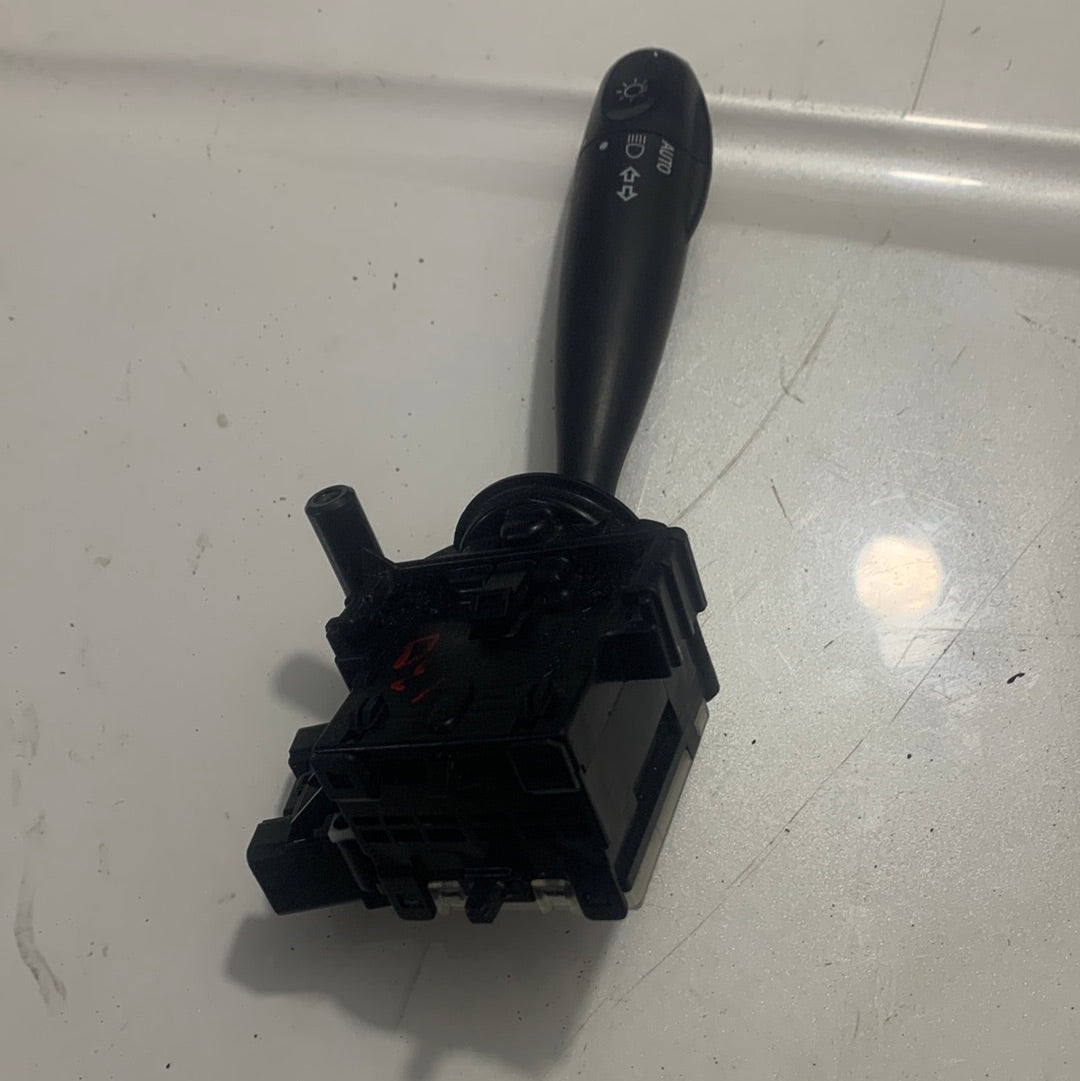 Palanca Luz Suzuki Grand Vitara J30