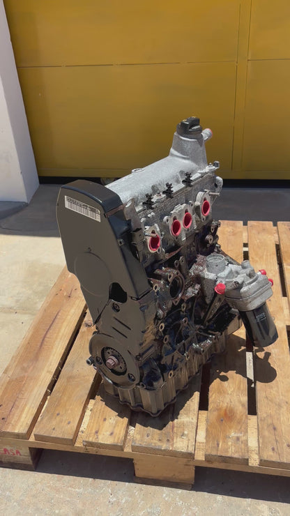 Motor 7/8 Volkswagen Bora Jetta 2004-2011 2.0L