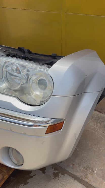 Clip Chrysler 300 2005 2007