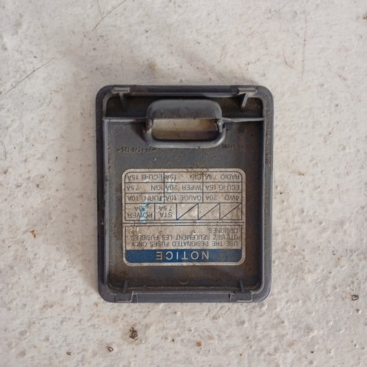 Tapa Fusilera Interna Toyota Tacoma 1995 2000