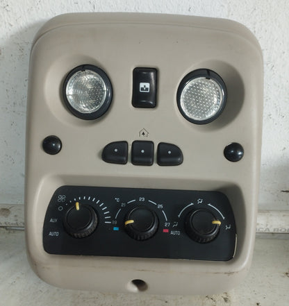 Mando Aire Luz Consola Techo Chevrolet Tahoe 2004 2008