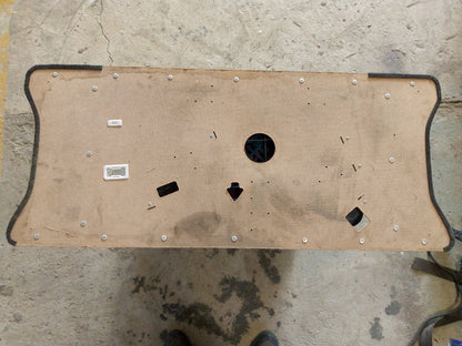 Base Porta Caucho Respuesto Toyota Yaris 2000 2005