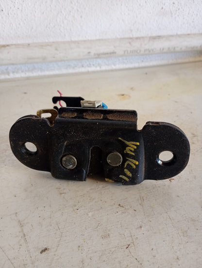 Cerradura De Maleta Chevrolet Silverado Tahoe 2001