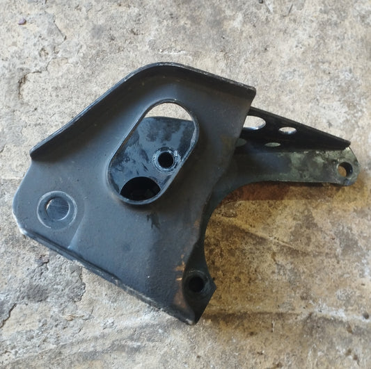 Base Soporte Puente Nissan Almera 1.8