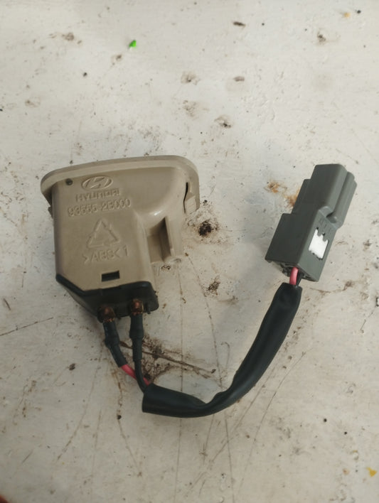 Boton Selenoide Tapa Gasolina Hyundai Santa Fe 2001 2005