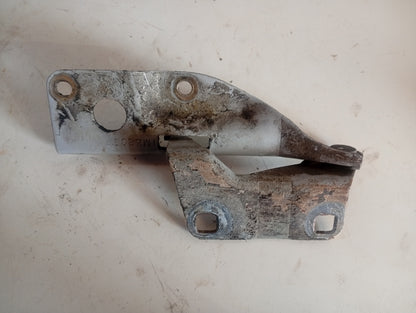 Bisagra Capot Nissan Sentra B15