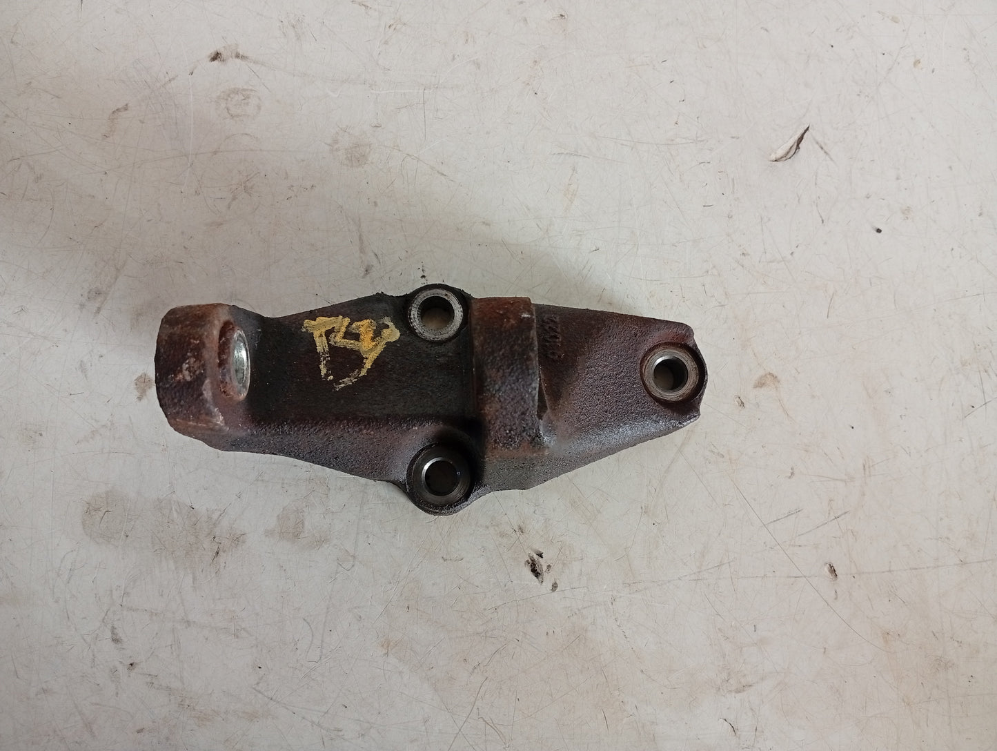 Soporte Alternador Inferior Honda CRV B20 1999 2001