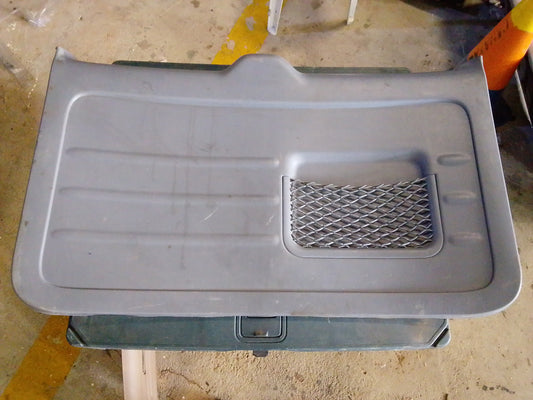 Tapa Compuerta Interna Toyota Rav4 2002
