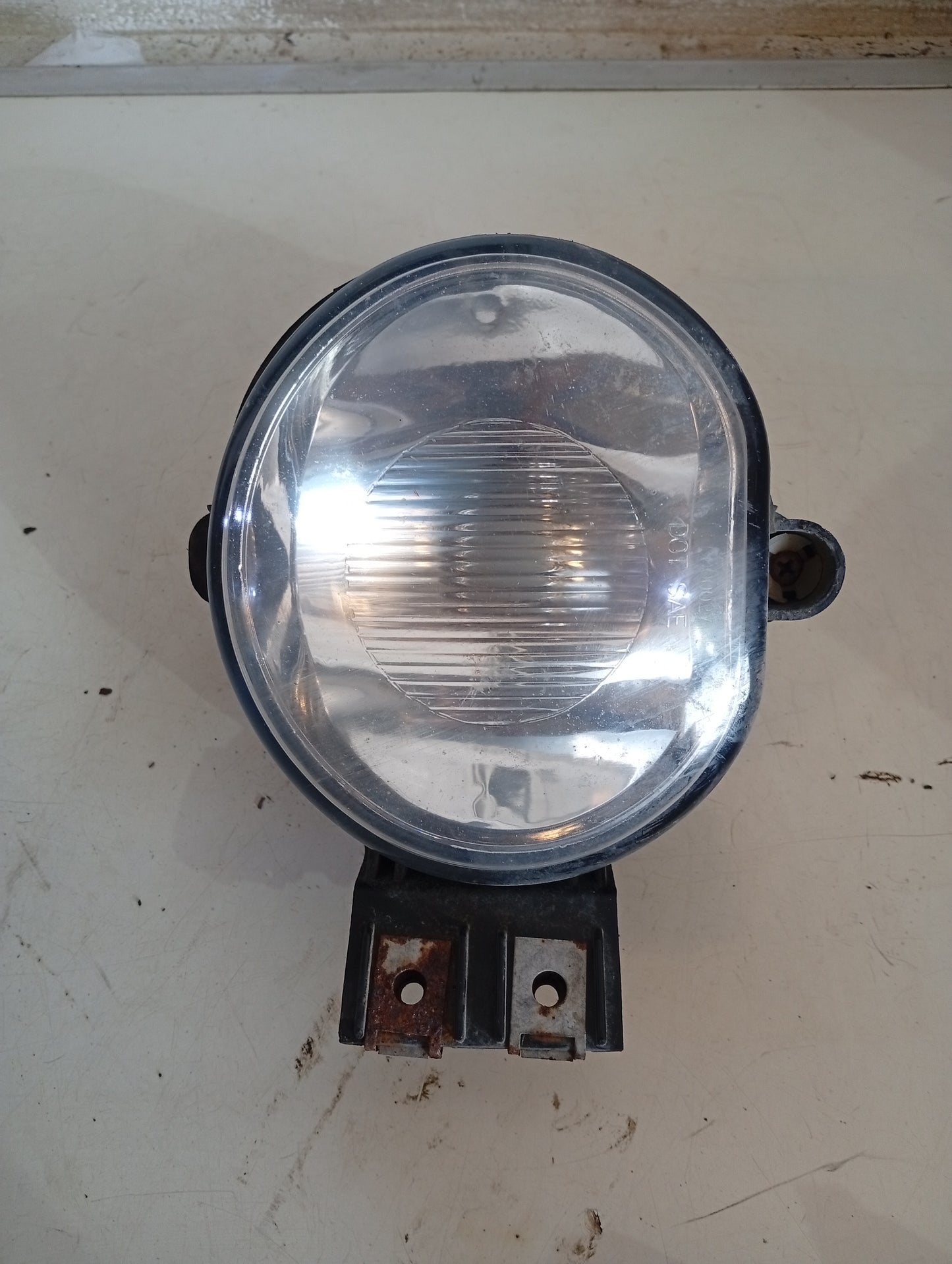 Faro Carelo Luz Antiniebla Dodge Ram 2002 2009