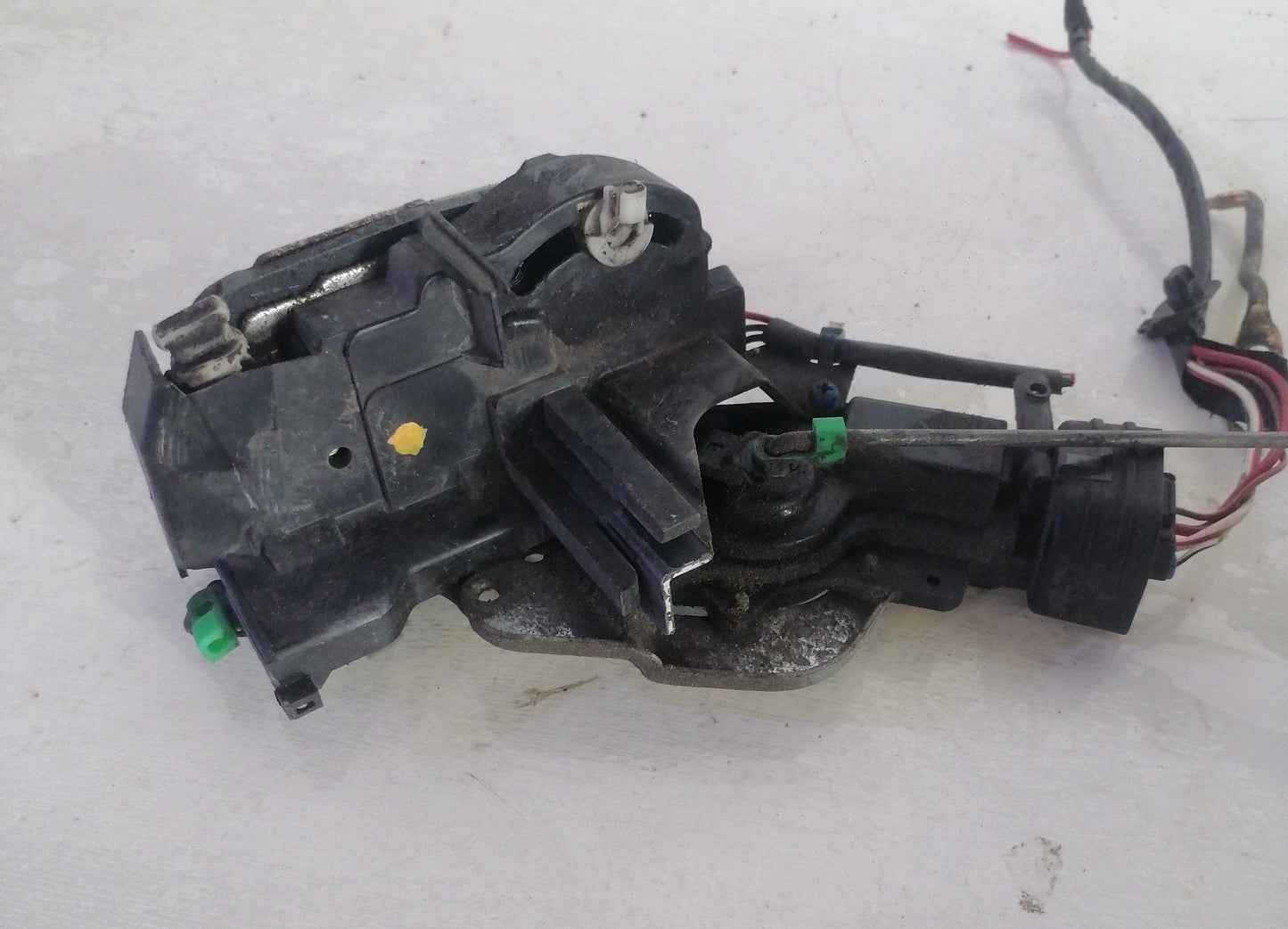 Cerradura Puerta Toyota Sienna 1998 2003