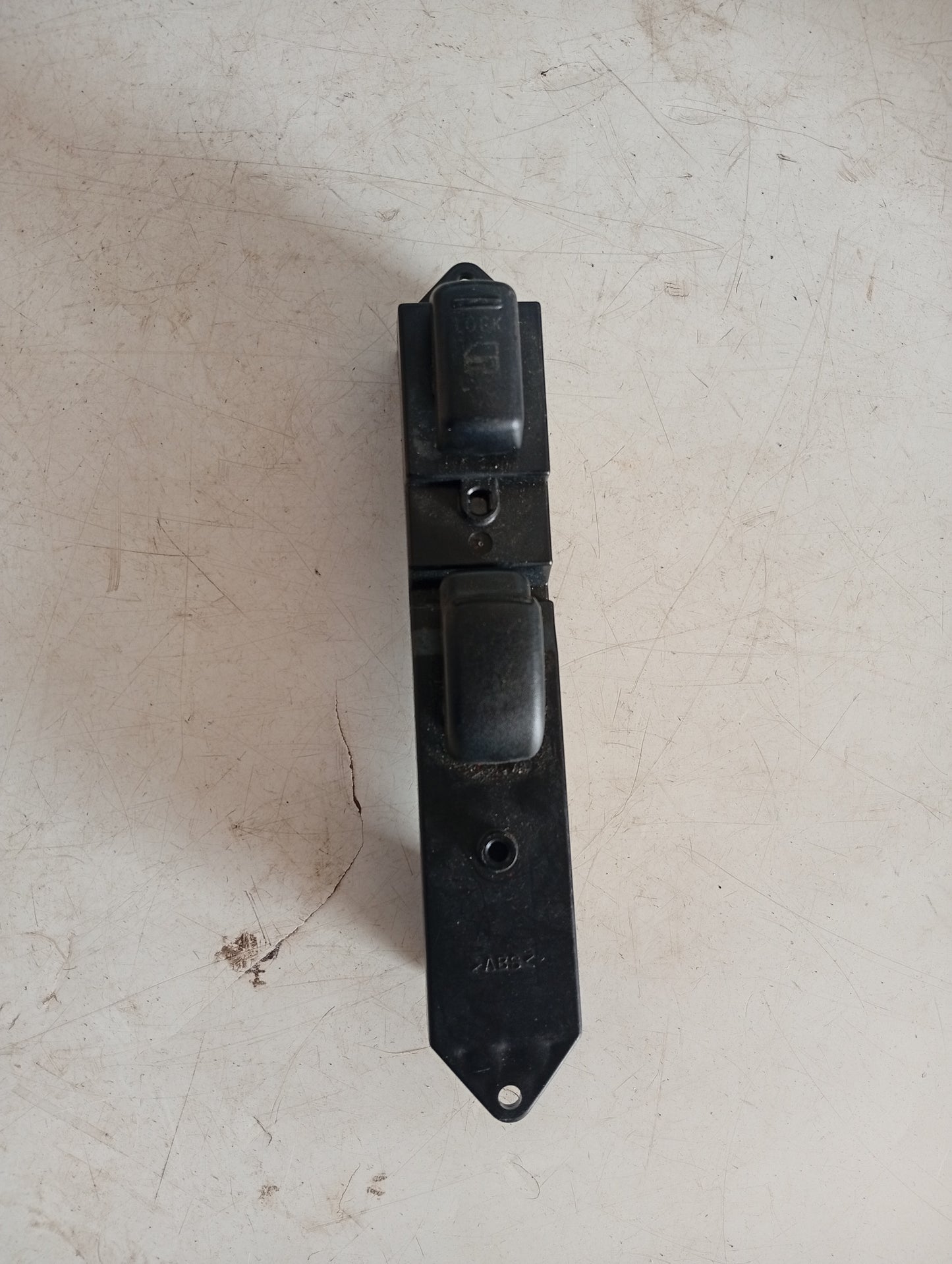 Mando Copiloto Eleva Vidrio Mitsubishi Lancer 2002 2006