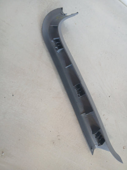 Moldura Interna Paral Parabrisa Delantero Toyota Sienna 1998 2003