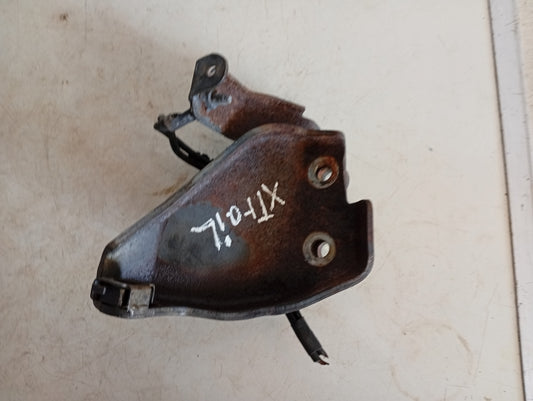 Base Alternador Superior Nissan Xtrail