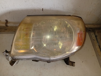 Faro Delantero Toyota Tacoma 2005 2011