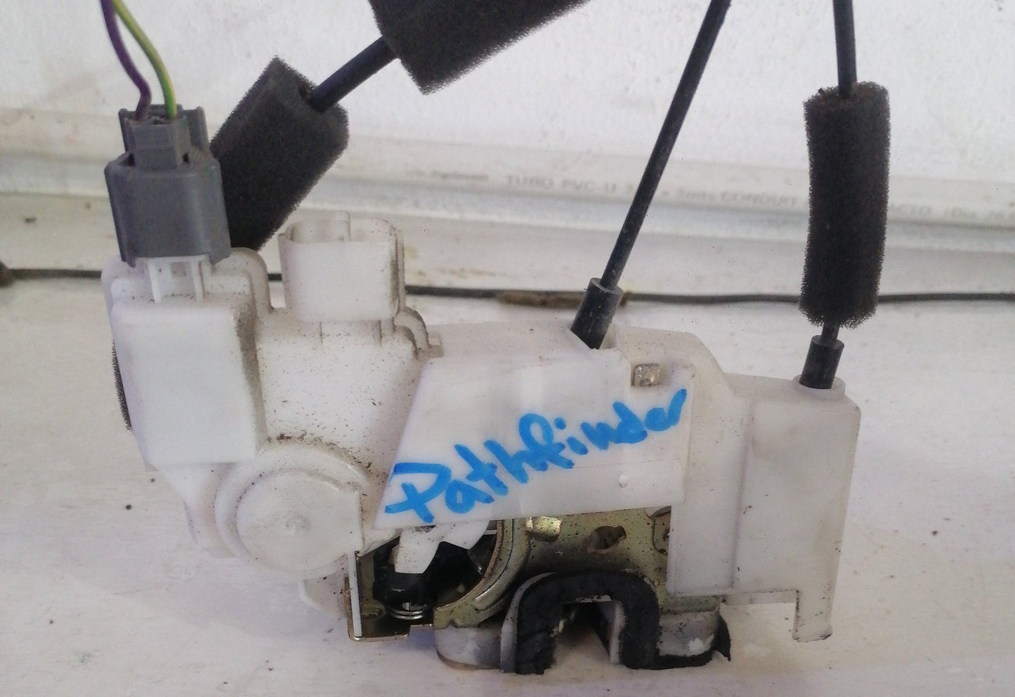 Cerradura De Puerta Nissan Pathfinder Frontier 2005 2010