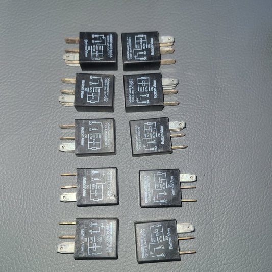 Rele Relay 5 Patas Negro Universal Ormo