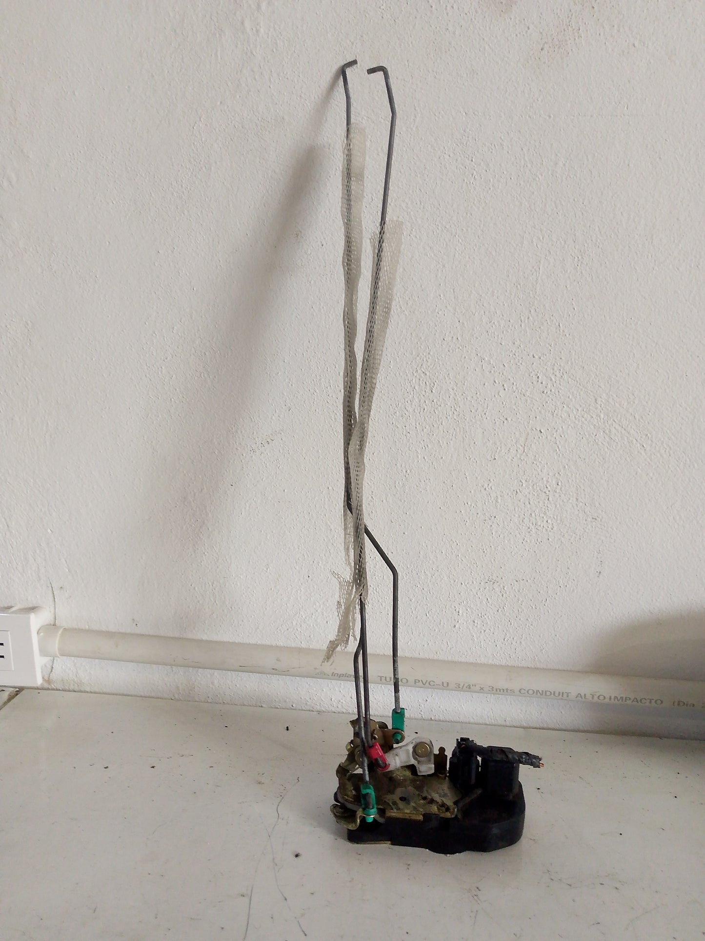 Cerradura Puerta Dodge Neon 2002 2006