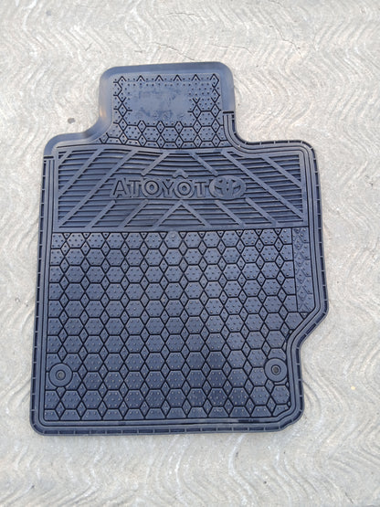 Alfombra Goma Delantera Toyota Camry 2006 2010