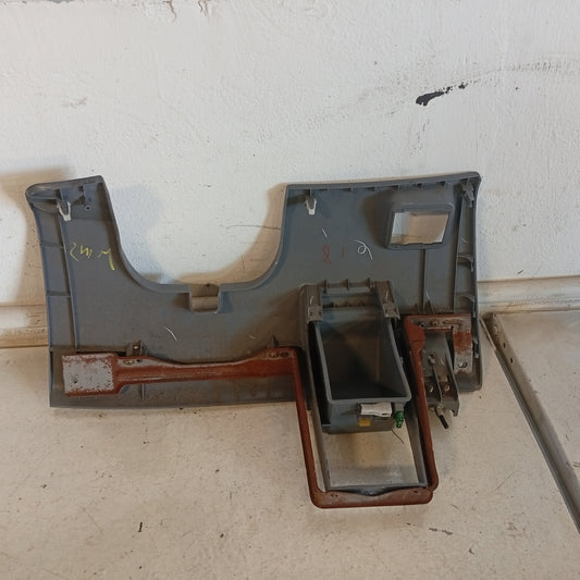 Tapa Inferior Tablero Mitsubishi Lancer 2002 2008