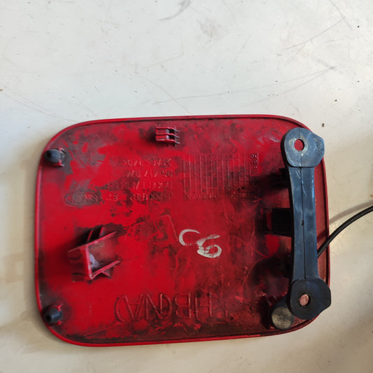 Contrapa De Gasolina Externa Chevrolet Optra