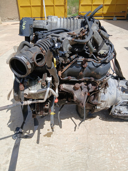 Motor y Caja 4X4 Nissan Xterra 3.3 L V6 con Cargador 1998-2004